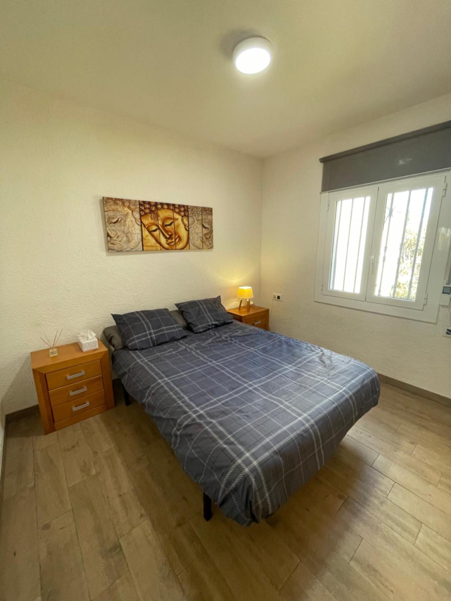 Appartement Situe A 100 M De La Plage 艾姆布里亚布拉瓦 外观 照片