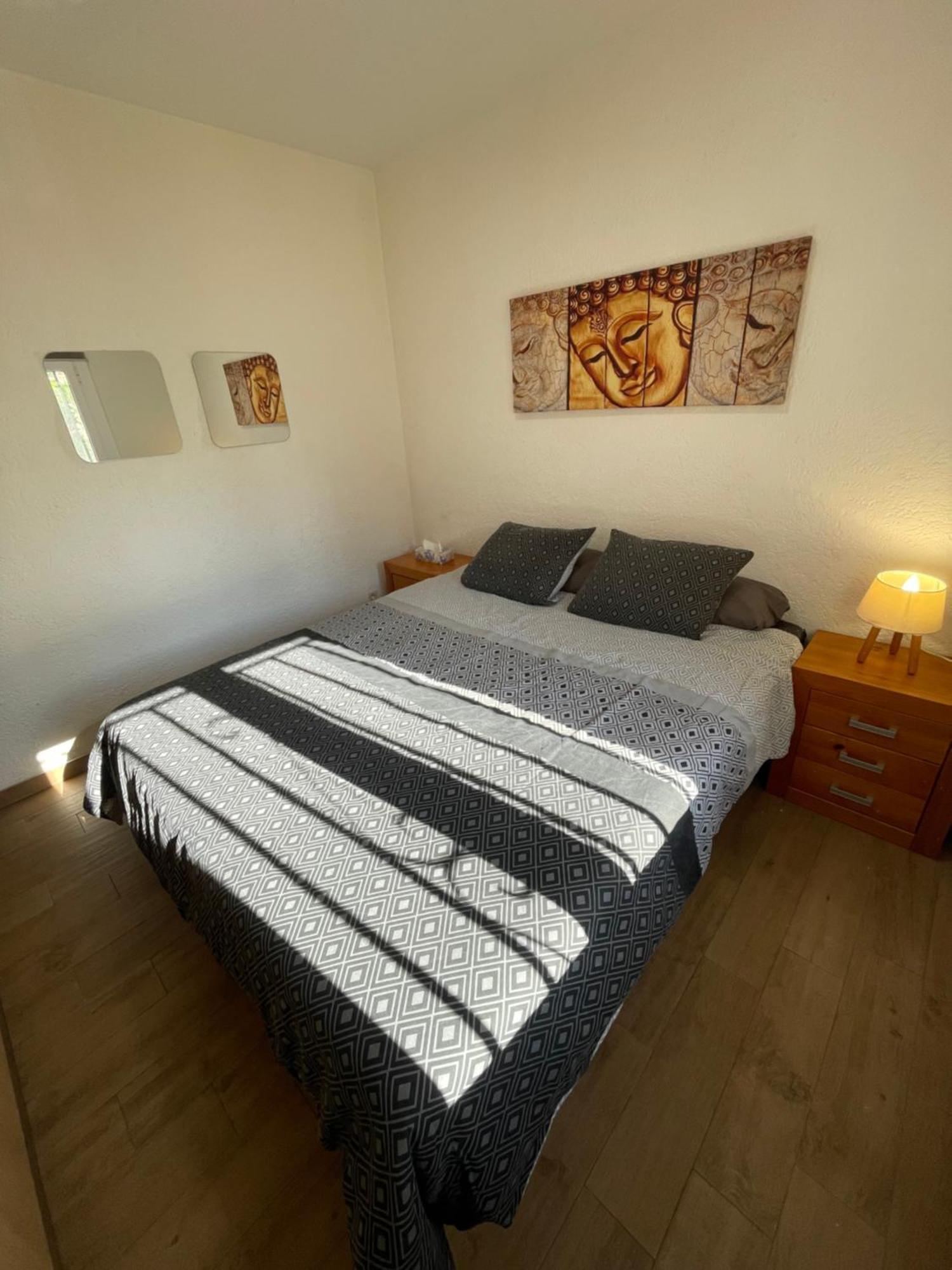 Appartement Situe A 100 M De La Plage 艾姆布里亚布拉瓦 外观 照片