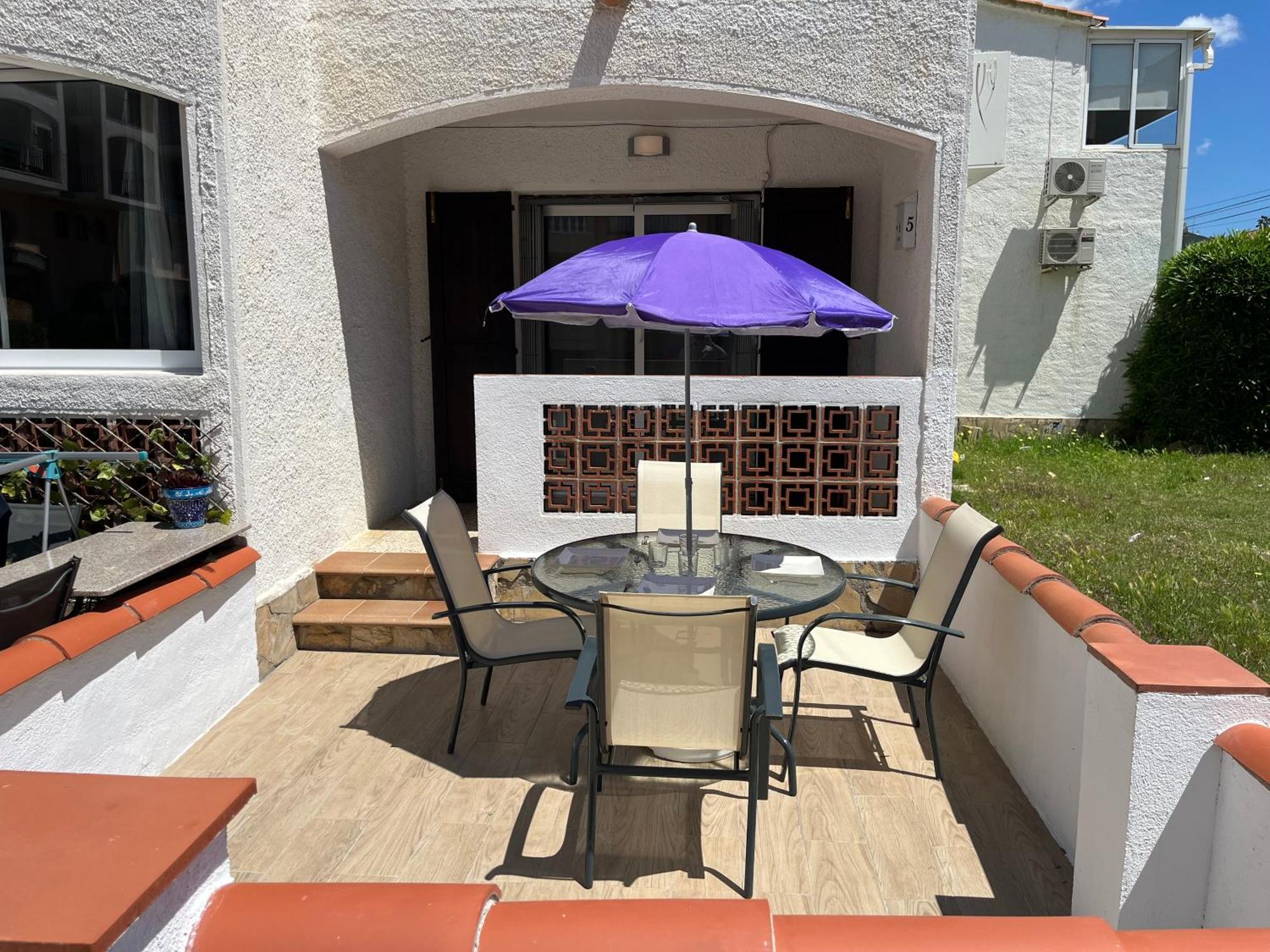 Appartement Situe A 100 M De La Plage 艾姆布里亚布拉瓦 外观 照片